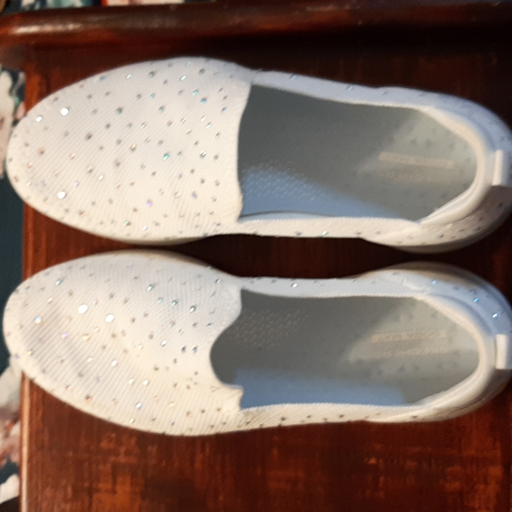 Skechers Ultra Go with Air Cooled Goga Mat insole sz 11